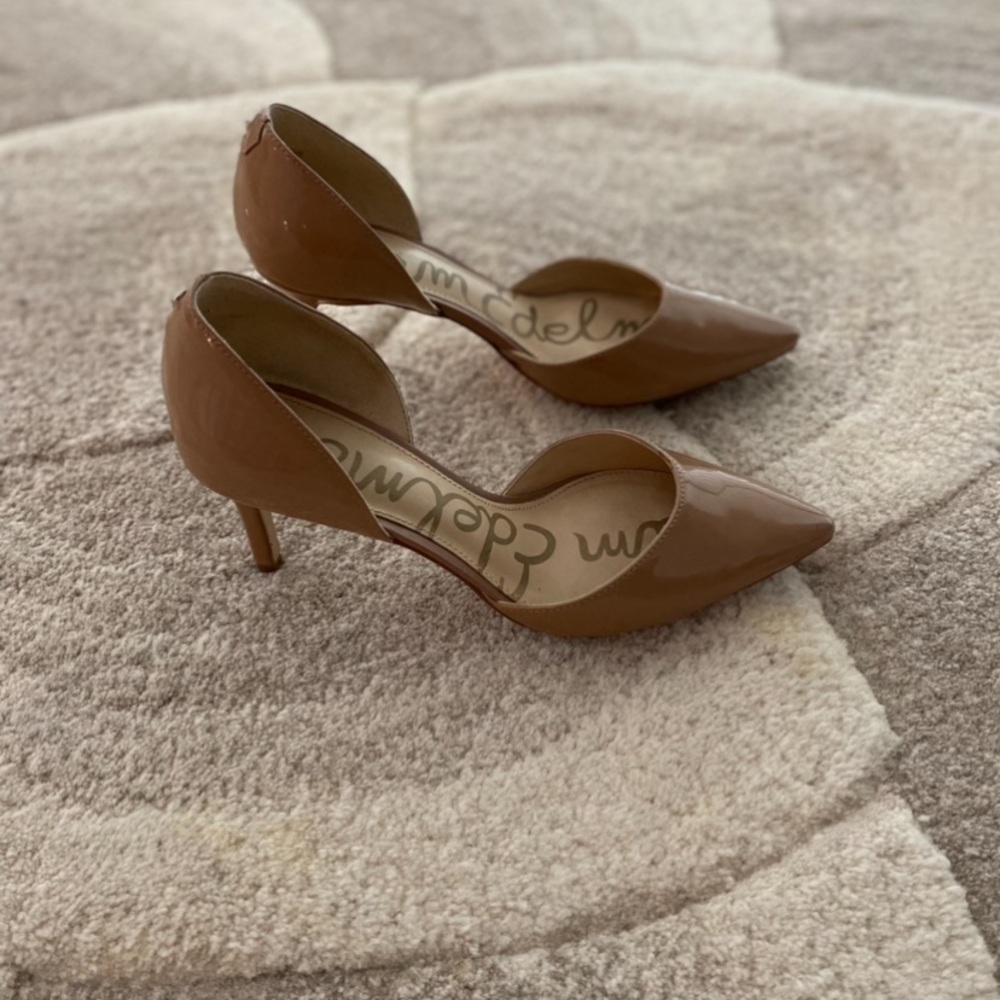 Sam Edelman pumps